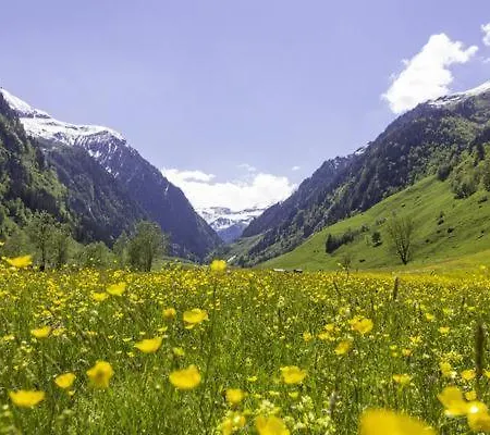 Haus Gipfelblick ラウリス